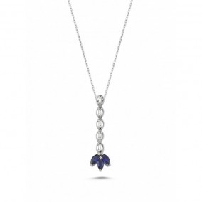 0.54 CT LARISSA NECKLACE